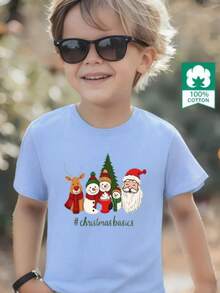 Esta nueva y elegante camiseta de manga corta 100 % algodón para niño luce un estampado navideño. Esta camiseta holgada, informal y versátil está confeccionada con un tejido suave y agradable para la piel de tu bebé. Ya sea para una reunión familiar, un evento escolar o una salida de juegos al aire libre, esta camiseta permite que tu hijo se mueva con libertad y comodidad. - Azul - Ver 1