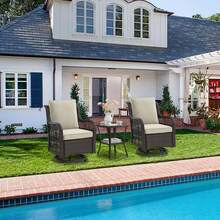 Conjunto de 3 piezas para patio exterior, mecedora de mimbre tipo bistró con 2 sillas giratorias y mesa de vidrio templado, muebles de exterior de ratán con cojines para patio, porche y patio trasero. - Marrón + Albaricoque - Ver 4