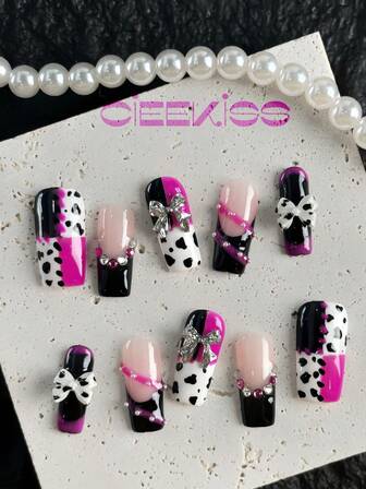Original Design, Handmade, 10 Pieces Y2K Style Press On Nails, Black Nails, Medium Square Fake Nails, Black And Purple Color Block Design, White Nails Subculture Style, Millennial Ballet Girl Aesthetic, Black French Manicure, Cow Print, 3D Metal Bow Ribbon Decoration