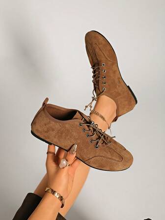 新款春秋季柔软舒适轻便低跟芭蕾平底鞋，时尚女式工作鞋，日常休闲平底鞋，棕色、黑色、米色可选