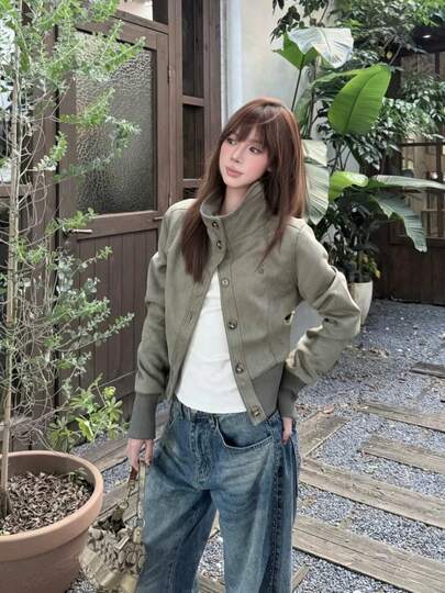 2025秋新作 アメリカンハイストリート風 スエードジャケット レディース – スタンドカラー＆スリムシルエットでスタイルアップ、デザイン性抜群のトレンドアウター