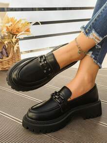 Women's Platform Loafers, Retro College Style Soft Bottom Black Leather Shoes With Chain Decor, New For Spring Autumn