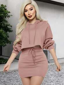 Conjunto de dos piezas de sudadera con capucha y falda corta con cordón, informal y sexy, de tejido elástico medio, con mangas de pierna ancha. - Rosa vieja - Ver 1