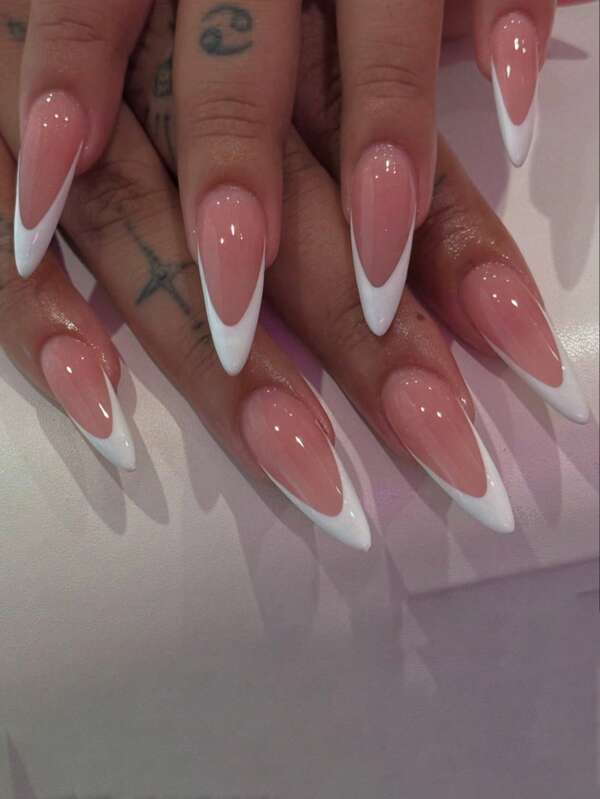 24 Stück mandelförmige Kunstnägel mit Gelee-Nagelfeilen, milchig-weiße Farbverlauf künstliche Nägel, minimalistischer mittelöstlicher und europäischer Stil ovale verlängerte Nägel, entworfen für Frauen, Mädchen, Studenten, wiederverwendbar mittlere Länge, 1 Stück Gelee-Gel + 1 Stück Nagelfeile (Zufallsfarbe), perfekt für Urlaub, Strand, Hochzeit, Salon-Verwendung