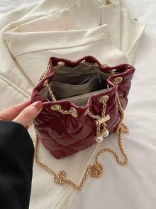 1个链条抽绳封口PU纯色水桶包，金属珍珠装饰链条，彩色女士晚宴手拿包单肩斜挎口红包，时尚女士礼物，适合派对、晚宴、日常使用、情人节、生日等场合 - 酒紅色 - 查看 8