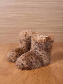 Women's 2025 New Leopard Print Fashionable Fringed Thick Sole Ankle Boots, Outdoor Winter