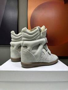 New 2025 hidden height-increasing high-top women's shoes color matching flat casual  sneakers women