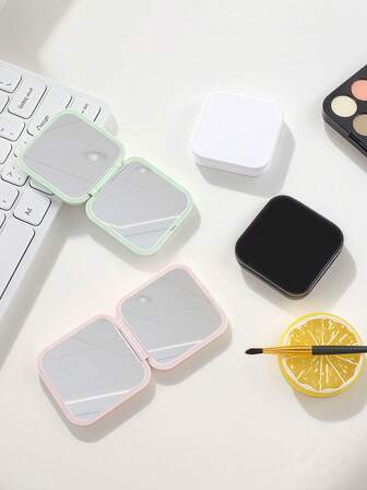 翻盖式便携化妆镜，旅行化妆镜，使用方便，风格优雅，适合居家、浴室、卧室化妆和装饰，也适用于约会、派对、教室、室内、室外、圣诞节等场合，价格实惠，可作为圣诞礼物，是化妆品、化妆工具、平价好物、礼物、女士礼物、圣诞礼物的理想之选。