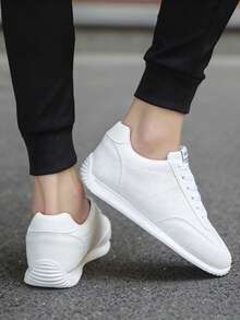 أحذية رياضية كاجوال للرجال، أحذية جري خفيفة الوزن ومريحة، أحذية رجالية بتصميم أنيق برأس مستدير، أحذية تزلج منخفضة الكاحل، أحذية بيضاء مريحة متعددة الاستخدامات للاستخدام اليومي والخارجي والتنقل