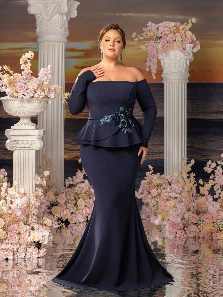 Faeriesty Große Größen Abendkleid für Damen, Off-Shoulder, mit floralen Applikationen, Rüschen an der Taille und Meerjungfrauensilhouette, geeignet für formelle Abendessen, Hochzeitsempfänge, Galaabende, Preisverleihungen und festliche Anlässe, Valentinstag - marineblau - Übersicht 1