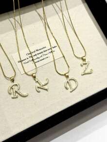 1件立方氧化锆心形吊坠项链，26个英文字母设计，复古经典魅力项链，适合日常佩戴或聚会，情人节理想礼物 - 金色 - 查看 3