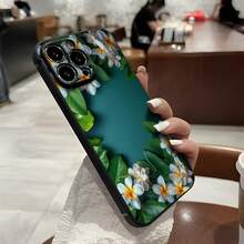 Funda de Teléfono con Patrón Floral, Decorada con Plumeria Vibrante y Diseño de Hojas Verdes Exuberantes, Compatible con los Modelos  16, 15, 14, 13, 12, 11 Pro, Material TPU, Protección Antigolpes.Es un excelente regalo para familiares, amigos, niños, cumpleaños, Año Nuevo, días festivos, para novio, novia y el Día de San Valentín. - Colores mixtos - Ver 3