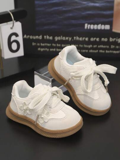 1 Pair Girls' Flower Decor Casual Sneakers, Soft Sole, Fashionable Spring/Autumn Kids Trainers