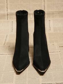 2-2.5英寸法式修身小踝靴，仿麂皮粗跟女式踝靴，2025秋冬新款 - 黑色 - 查看 3