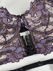 3 Pcs Women's Sexy Sheer Gauze & Fishnet Lingerie Set With Floral Embroidery - V Neck Open Back Off The Shoulder Breathable Hand Washable Bra With Underwire & Thong & Waist Skirt With Chain Garter Belt & Leg Rings - Perfect For Uniform Temptation - 紫色 - 查看 3