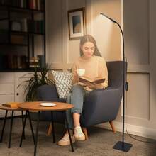 Yogle 可调节鹅颈落地灯，3种色温，3种亮度，USB供电，开关控制，塑料灯罩，适用于卧室、客厅、办公室阅读 - 不含电池