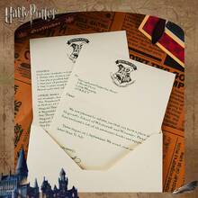 1 PIEZA Carta de aceptación de Hogwarts con licencia oficial de Harry Potter, sobre con el nombre del Profesor McGonagall. El nombre no se puede cambiar. Sello autoadhesivo, membrete. Accesorio de vestuario de la película, decoraciones creativas para el hogar. Regalo sorpresa de Navidad, Halloween o cumpleaños para amantes de Harry Potter - ZJ-2024N01-24 - Ver 4