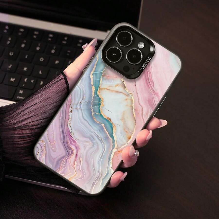 Funda plateada de color con mármol rosa - hoja morada y dorada, antiarañazos, duradera y a la moda para iPhone 13 Pro Max/14 Pro/15 Pro/16 Pro Max - Negro - Ver 1
