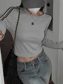 女式修身圆领字母刺绣长袖T恤，春夏 - 灰色 - 查看 2