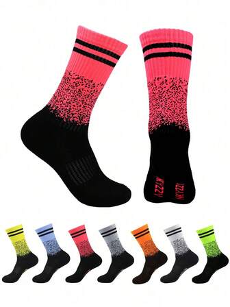 1双青少年撞色中筒运动袜，防滑，适合跑步、足球、骑行、篮球、网球等运动，日常锻炼适用，适合10-18岁青少年。