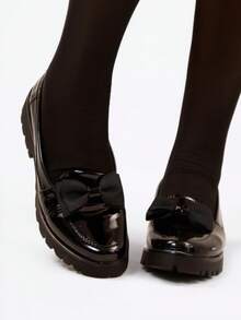 Nuevos mocasines de alta gama para mujer de MODA, cómodos, ligeros, adecuados para primavera, verano, otoño e invierno, con un diseño elegante y cómodo,Zapatos planos negros estilo Mary Jane con plataforma perforada y tacón bajo, mocasines casuales con hebilla y cómodos zapatos Oxford con punta cuadrada, versátiles para uniformes escolares. - Negro - Ver 5