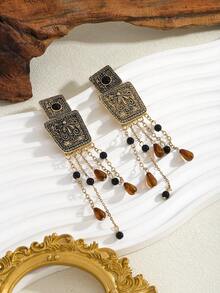 1 par de pendientes cuadrados vintage con borlas talladas, pendientes de aro de metal geométrico con piedras de colores, pendientes largos