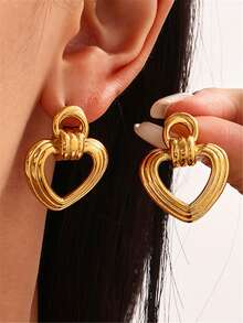 1pair Stainless Steel Retro Heart Shape Statement Earrings For Women, 316L Stainless Steel Earrings, Waterproof Earrings, Gift For Her - Gold - View 9