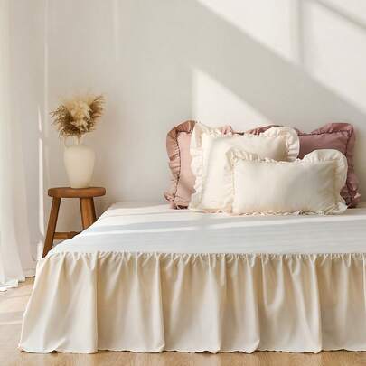 1 Tấm ga trải giường xếp nếp nhẹ cơ bản, phong cách cổ điển, mềm mại và thời trang, 100% sợi nhỏ với độ rủ 15 inch, màu kem. Dùng cho chăn ga gối đệm gia đình và trường học, vật dụng thiết yếu trong ký túc xá