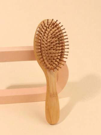 Peigne de massage ovale en bambou avec aiguilles, brosse à cheveux naturelle en bambou avec manche, brosse plate conviviale pour femmes, hommes et enfants, brosse démêlante plate pour cheveux fins, longs et bouclés, soin du cuir chevelu et massage, indispensable pour la rentrée scolaire et les voyages, accessoires capillaires pour femmes, brosses à cheveux, brosse à bords, brosse à cheveux, brosse démêlante, brosse boule, mini-ensemble de brosses à cheveux, peigne en bois, brosse à cheveux, brosse à lisser, brosse à cheveux, brosse à bords, mini-brosse à cheveux, brosse démêlante, produits capillaires, outils capillaires, produits capillaires, soins capillaires, brosse pour cheveux bouclés, coiffeur, accessoires de coiffeur, matériel de coiffure, indispensables de voyage, indispensables de voyage, coiffure, coiffure, brosse à cheveux, brosse à lisser, brosse coiffante, brosse pour cheveux bouclés, brosse à bords, peigne à cheveux, brosse à cheveux, ensemble de brosses à cheveux, peigne
