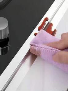 1卷加厚铝箔胶带，耐热、防水、自粘，适用于厨房水槽、抽油烟机、管道和瓷砖密封。 - 彩色 - 查看 6