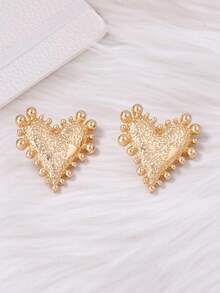 1 Pair Fashionable Minimalist Niche Quality Alloy Heart Shaped Stud Earrings, Sophisticated Design For Daily Wear, Women