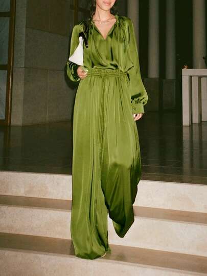 Ensemble deux pièces élégant et polyvalent pour femmes, composé d'un Top à manches longues en soie verte et d'un pantalon