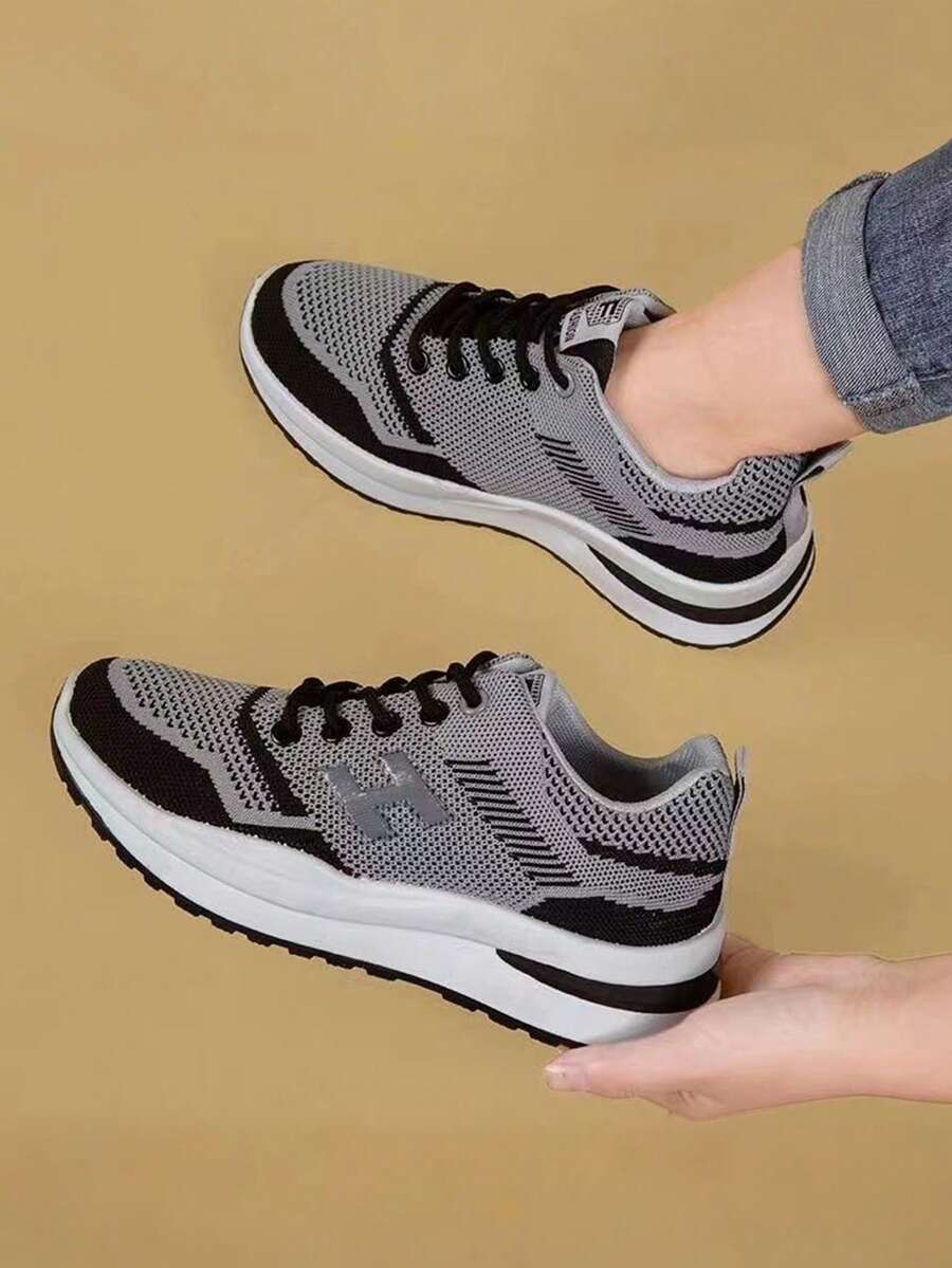 Women Casual Shoes - 黑色 - 查看 1
