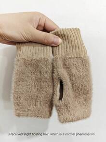 1 Pair New Mink Cashmere Half Finger Gloves, Women's Warm Soft Luxury Solid Color Fuzzy Knitted Fingerless Gloves, Warm Wool Half Finger Gloves, Women's Winter Fuzzy Knitted Hand Warmers, Wrist Exposed Finger Tips, Multi-Functional Touchscreen, Office, Student Writing - Multicolor - View 10