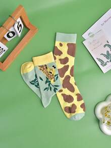 1 Pair Cute Giraffe Pattern Versatile Casual Mid-Calf Socks For Women