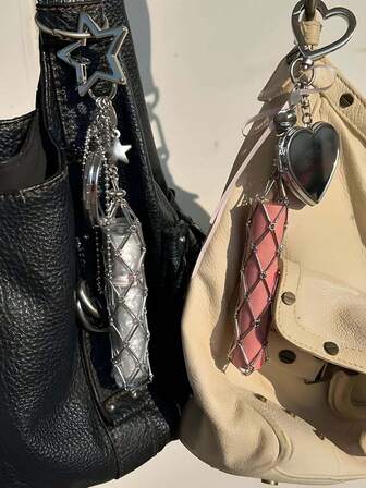 Stainless Steel Lipstick Holder, Hollow Star Heart Fashion Lipstick Storage Mirror Box, Small Lipstick Bag Keychain With Sequins, Lipstick Box Keychain, Fashion Bag Accessories, Travel Essentials, Cosmetics Storage Box, Fashion Design, Shiny Accessories, Artificial Decoration, Keychain, Mini Storage Box