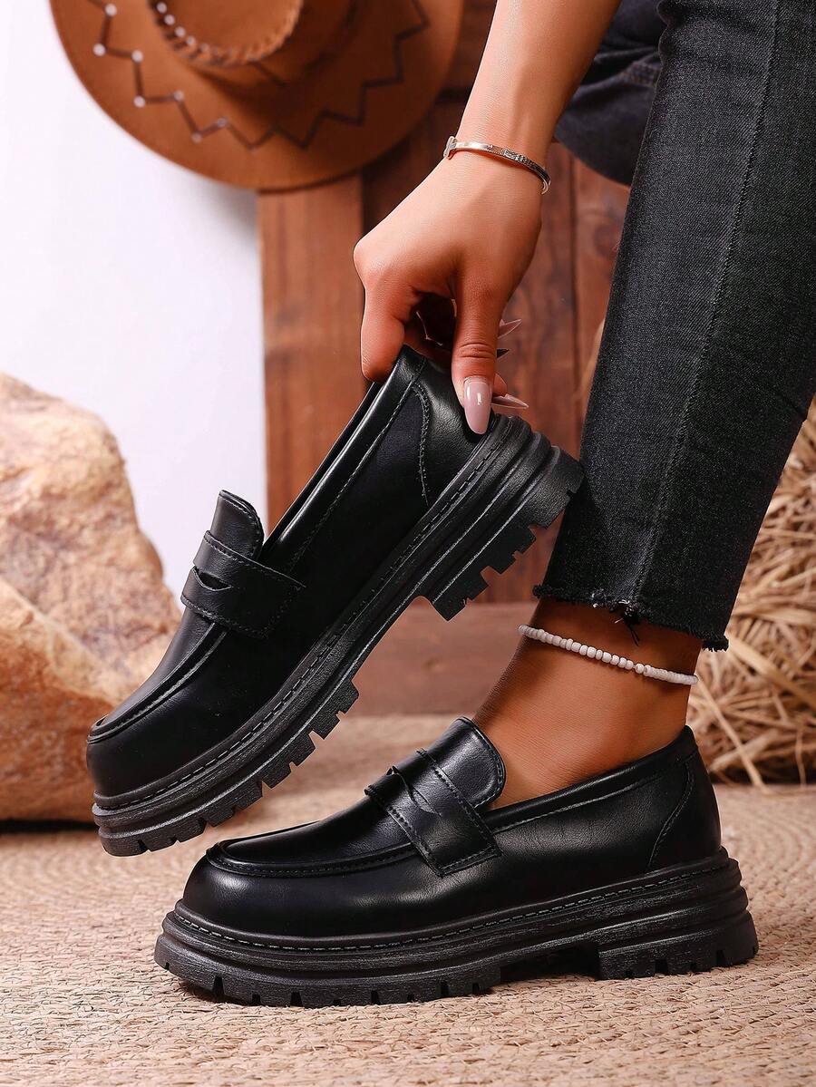 Women's Shoes, Women's Platform Flats, New Slip-On Loafers, Black Thick-Soled British Style Flats, Versatile Casual Flats, Retro Shallow Thick-Soled Women's Flats, Round Toe Non-Tiring Women's Flats - Black - View 1