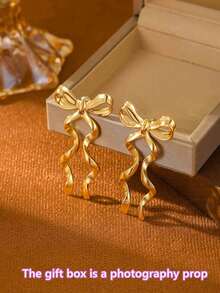 1Pair 14K Gold Metal Ribbon Charm Bow Stud Earrings, Women's Fashion Wedding Earring, Elegant Long Earrings, Perfect Gift For Mother's Day, Valentine's Day, And Christmas