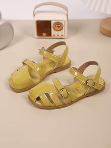 Girls' Outdoor Sandals, Summer New Style, Round Toe Hollow Rhinestone Sticker, Non-Slip, Fashionable & Elegant, Children Flat Beach Sandals - Yellow - View 2