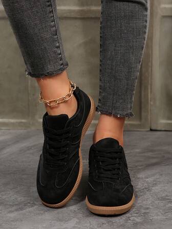 Women's Black Shoes, British Solid Color Lace-Up Leather Sneakers, Buckle Decor Design, Round Toe Low-Top Flat Skateboard Shoes, Fashionable Breathable Non-Slip Student Shoes