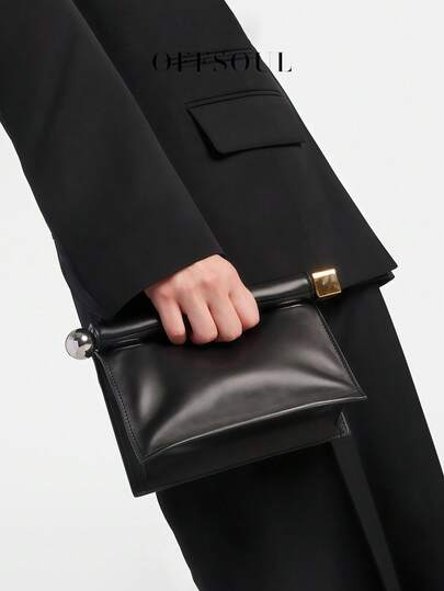 折叠卷边小手拿包，法式复古链条单肩包，新款派对宴会包，小方包，斜挎包，造型别致的晚宴包