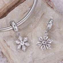 Bamoer 原创 S925 纯银吊坠 冬季雪花手链 串珠 DIY 首饰配件 纯浪漫冰雪珠 日常搭配 时尚女装首饰 - 彩色 - 查看 7