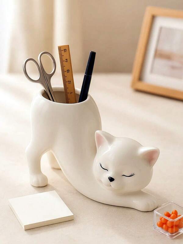 1pc Cat Desk Organiser, Resin Pen Holder, Desk Accessories & Desk Decor - Holder Only, No Stationery