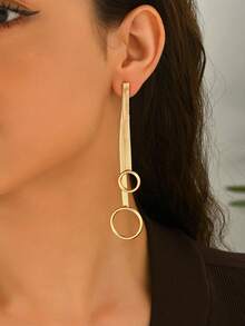 1 Paar neue elegante, minimalistische geometrische runde Quasten-Ohrringe