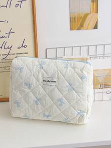 1 件米色底蓝色蝴蝶结便携式旅行绗缝包，适合返校季、万圣节等场合，可作化妆包使用。时尚休闲大容量便携拉链化妆包，旅行文具收纳包，度假必备化妆包，可收纳耳机、充电器、口红、化妆品、香水、护肤品和美容产品，家居装饰，适合妈妈、护士、学生、女学生、钥匙等，节日礼物，化妆包，旅行必备 - 藍色 - 查看 16