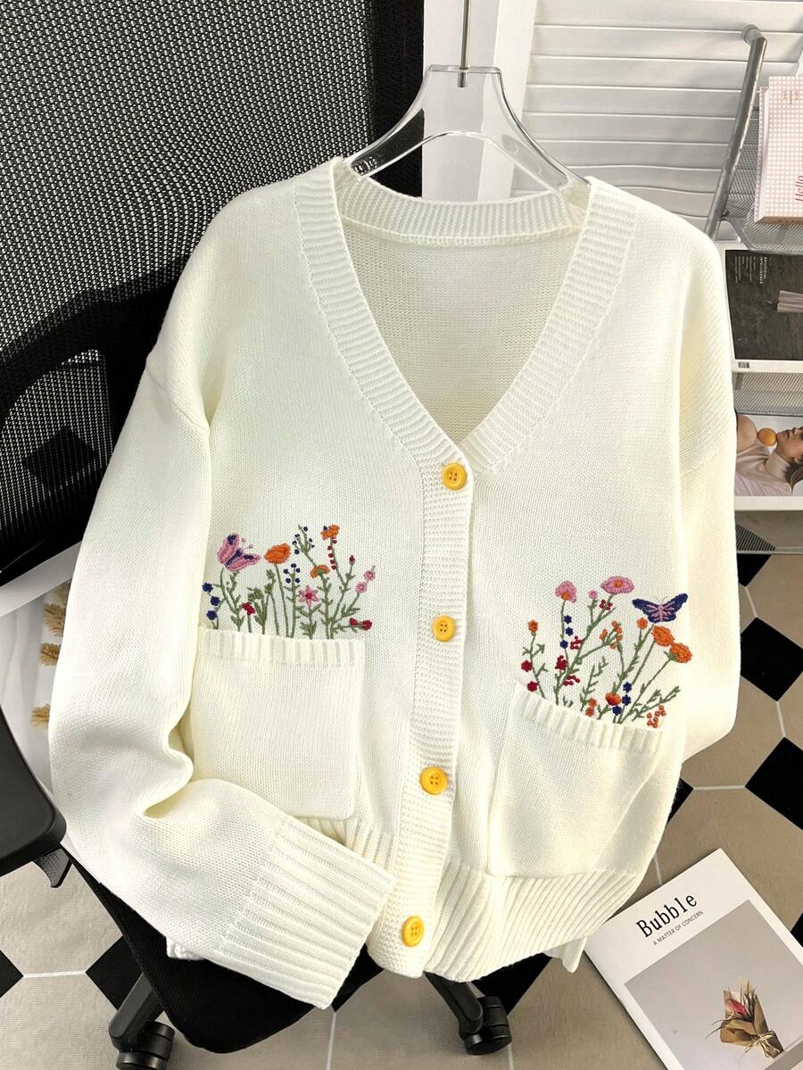 女式花卉刺绣长袖口袋前扣开衫，带叶子图案