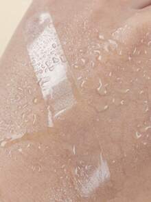 36片装防走光胸贴，女士时尚防走光贴纸，防滑服装胶带，连衣裙肩带固定贴，双面衣橱胶带，返校必备，派对服装救星——所有产品均旨在防止走光，确保您的服装牢固贴合。 - 彩色 - 查看 6