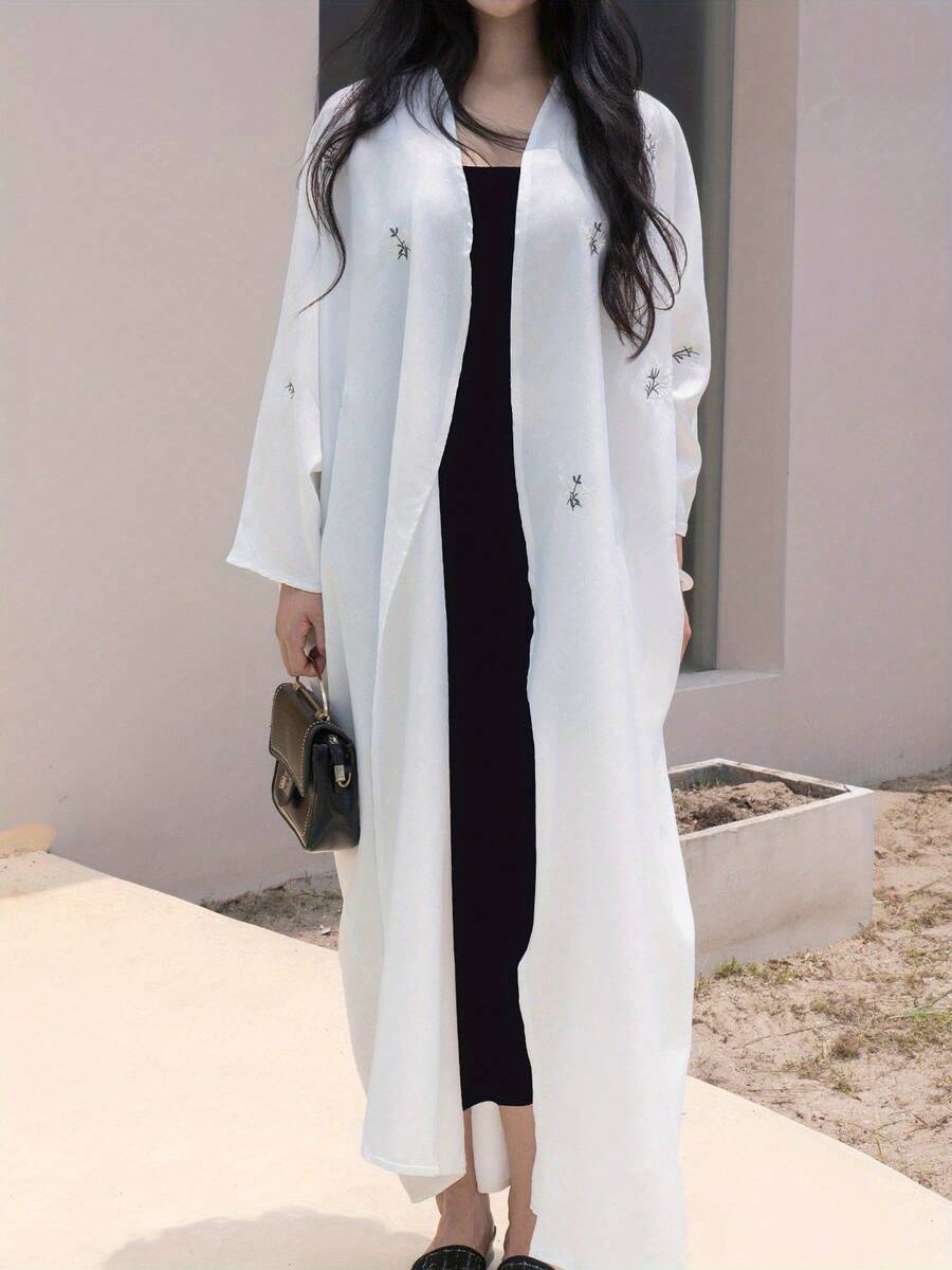 Middle Eastern Style Embroidered Abaya Robe, White Linen Fabric For Women - White - View 1