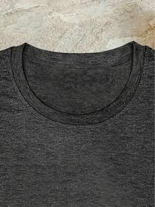 Women's Bohemian Style T-Shirt With Mysterious Moon And Sun Face Pattern Print, Vintage Hippie Style, Short Sleeve Casual Round Neck Top, Perfect Choice For Spring And Summer Women's Fashion 2025 - 黑灰色 - 查看 4