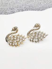 2pcs Punk Style Golden Resin Butterfly & Scorpion Shoelace Charms, Sparkling Rhinestone Swan Shoelace Buckles, DIY Accessories, Personalized Spider Shoe Clips Decor, Suitable For Women's Lace-Up Sneakers & Boots, Christmas, Halloween, Valentine's Day, Birthday, Holiday Party Gifts (Shoes Not Included) - Multicolor - View 14